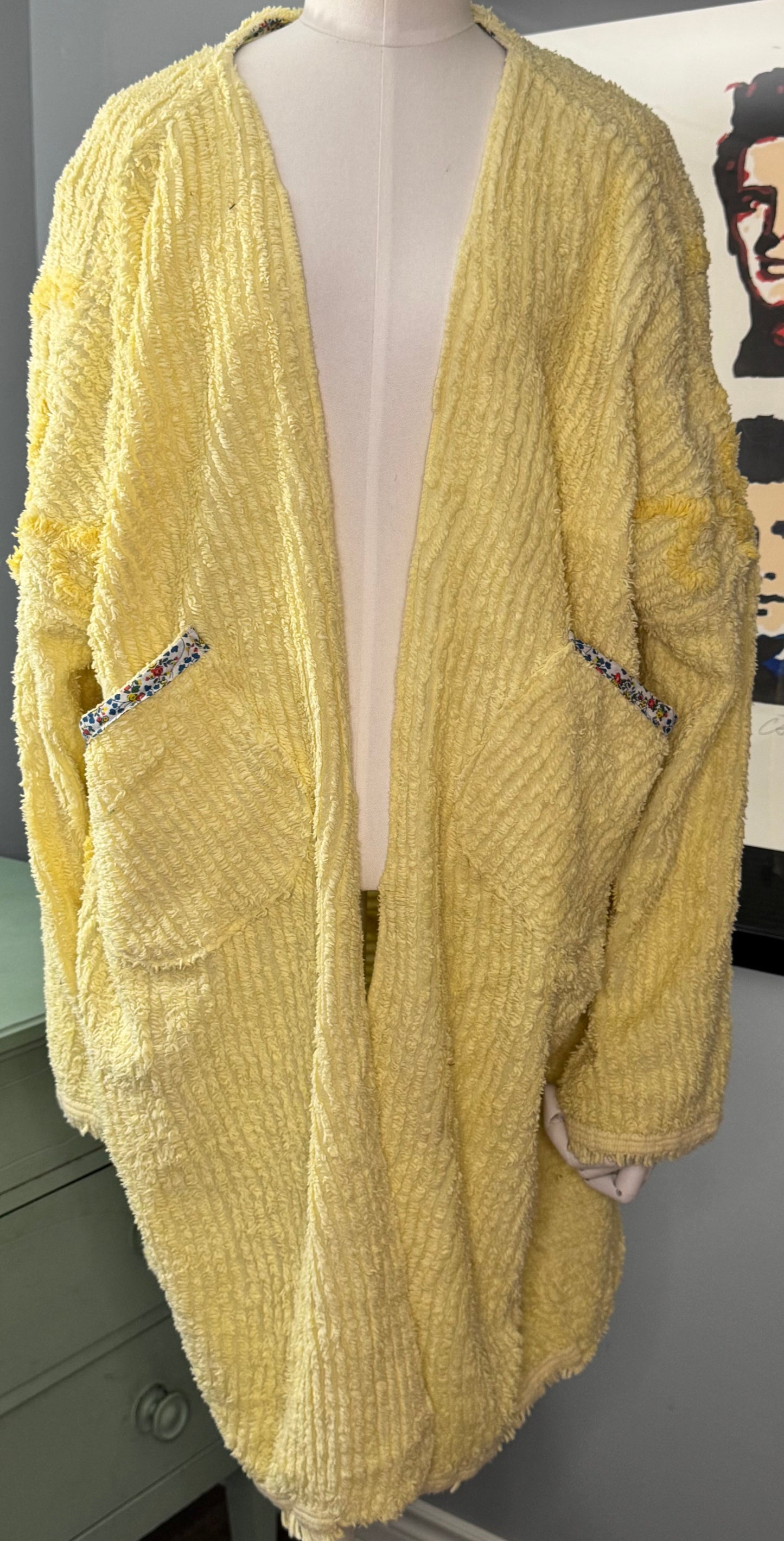 Yellow Wallpaper (but make it wearable)